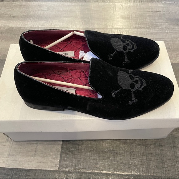 Steve Madden Churchill Skull Embroidered Velvet Smoking Loafers main image 5